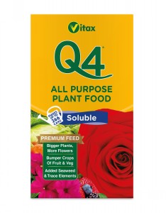 VITAX Q4 SOLUBLE PLANT FOOD